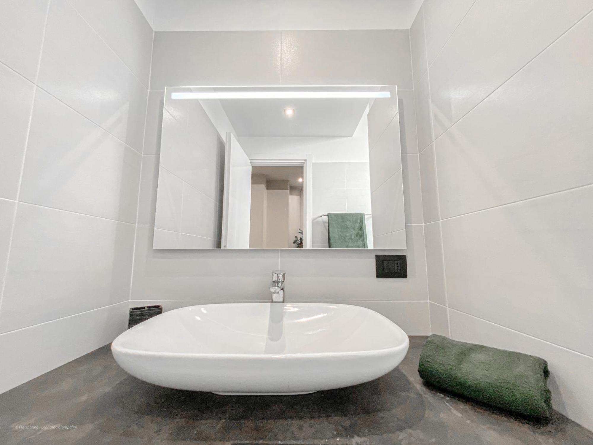 Paoli Suite Bosco Verticale - 15 Min From Duomo Milan Luaran gambar